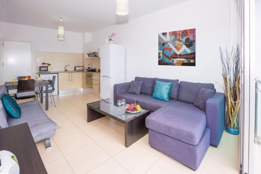 Laila - Coralli Beachfront Apartment Protaras Eksteriør bilde