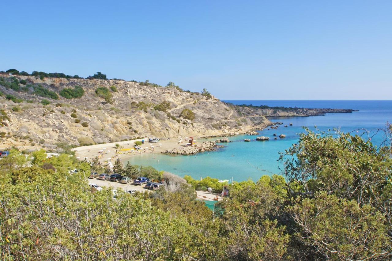 Laila - Coralli Beachfront Apartment Protaras Eksteriør bilde