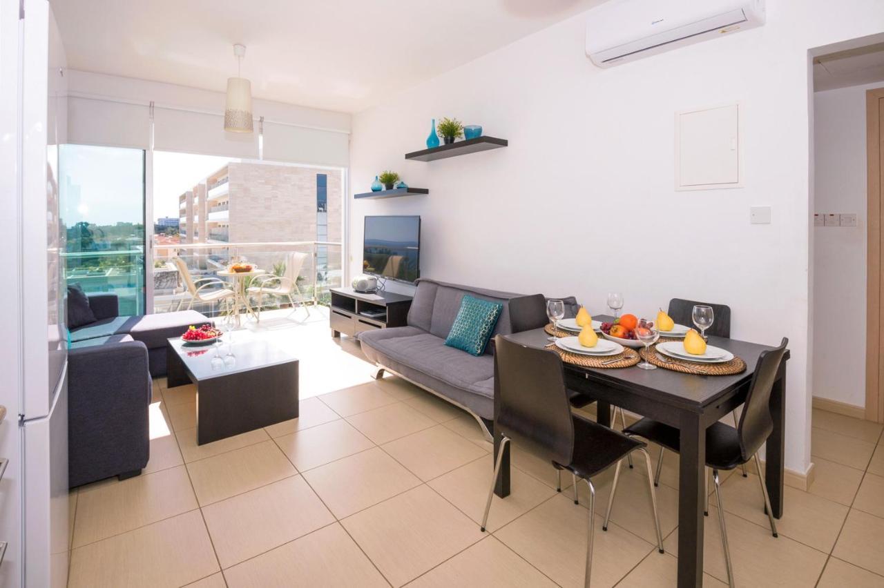 Laila - Coralli Beachfront Apartment Protaras Eksteriør bilde